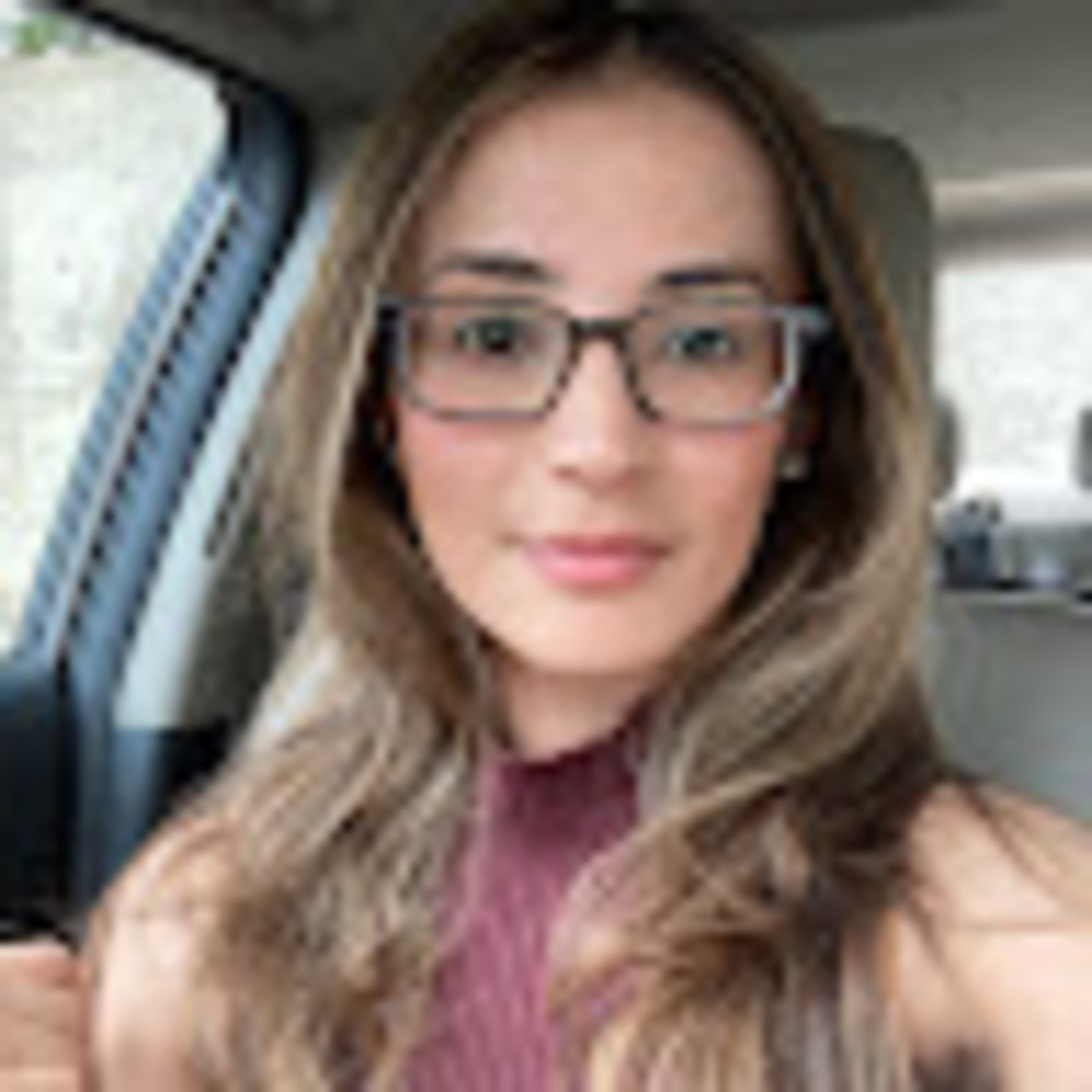 Meet your Posher, Jasmin